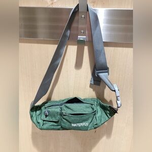 Water fly Fanny pack